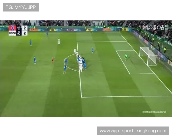 贝林厄姆远距离奔袭破门,皇马难挡 贝林厄姆远距离奔袭破门,皇马难挡