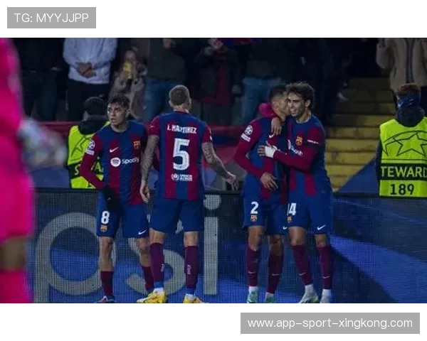 波尔图门前混战补射得手,关键时刻显身手